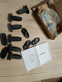 Nožičky na sprchovací kút