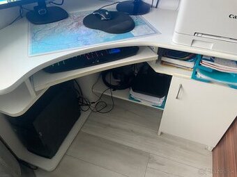 Písací stôl, pc stôl