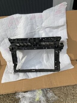 chladicova stena seat ateca predni celo