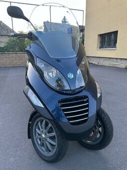 Piaggio 125 LT