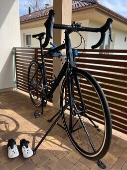Predám SPECIALIZED cestný bicykel