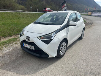 Toyota Aygo 998 benzin
