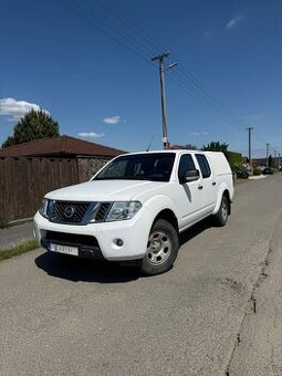 Nissan Navara 2.5 dci 140kw 4x4 DoubleCab