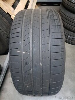 Pirelli P Zero 285/35 R20 104Y