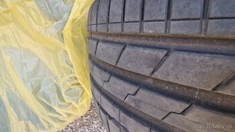 Pneu Hankook 265/30 R22