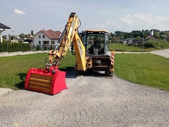 Triediaca lyžica jcb