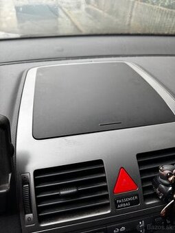 Predam STREDOVY KASTLIK VW TORAN