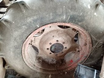 Predám pneu - 1