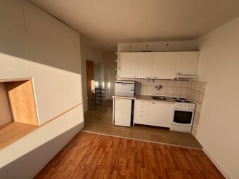 Prenajmem garzonku na Medvedzi