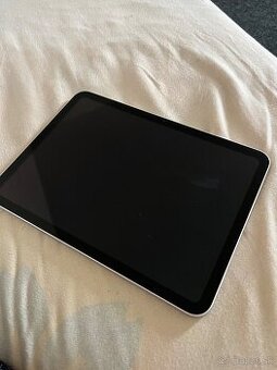 Predám iPad 10. generácie – 64 GB