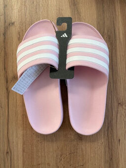 Šľapky Adidas veľ. 37