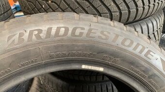 255/55r17 Brigestone RunFlat zimne