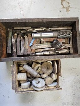 Predám vrtáky, sústružnícke nože, silon...