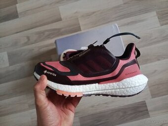 Adidas ULTRABOOST 22 GTX W damska bezecka obuv veľkosť 37,5