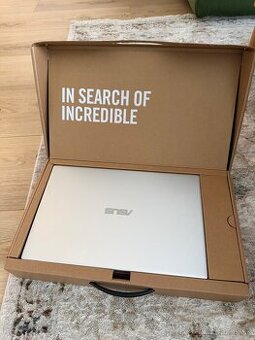 Asus VivoBook i3