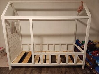 Detská posteľ domček