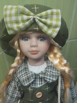 Predám nové porcelánové bábiky vysoké 42cm