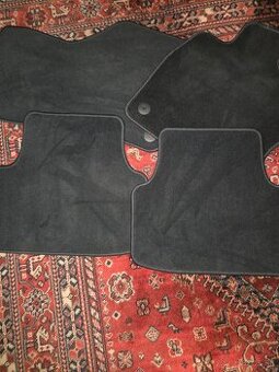 koberce do auta škoda fabia 4 4 ks 15eur a scala 4 ks nepouž