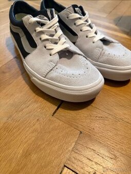 NOVÉ Vans Sk8-Low (veľkosť 41) – nenosené,