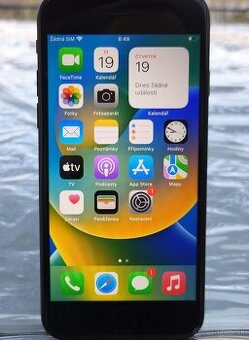 📱 Apple iPhone SE 2020 – 64 GB, kompaktní a svižný mobil 📱