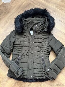 Zimná bunda Pimkie tmavo zelená