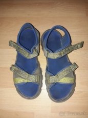 Predám detské sandále Quechua 21,5 cm