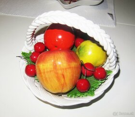 Košík ovocia - keramika
