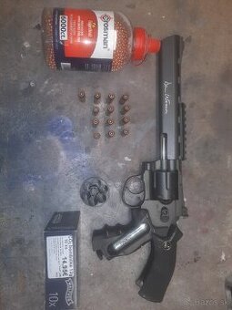 Revolver Dan Wesson 8" ASG