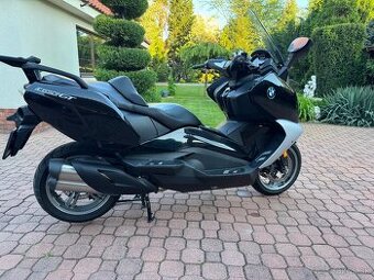 BMW C650GT