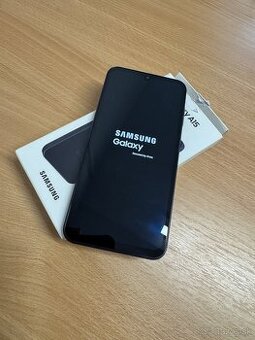 Samsung Galaxy A15 – 128 GB, čierny