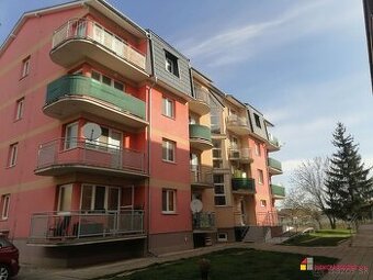 PREDANÝ - Na predaj - 3 izbový byt v Trenčianskych Stankovc