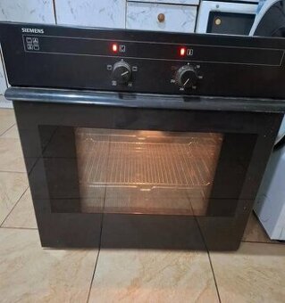 Predám málo používanú vstavanu rúru elektrickú