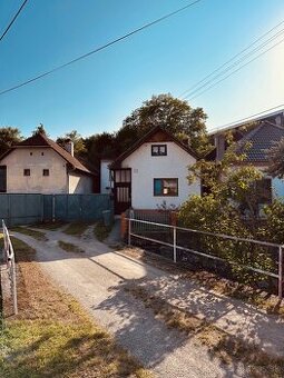 Na predaj RD + Garáž, pozemok 1.393 m2, Dubodiel