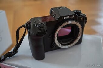 Fujifilm GFX 100S
