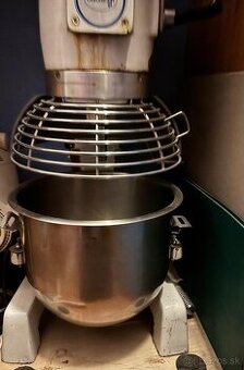 Kuchynský robot B20F 230V