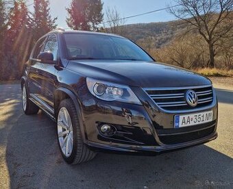 Volkswagen Tiguan R 2.0 TSI 200k 4-Motion Sport&Style A/T
