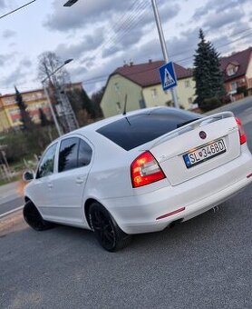 Oktavia 1.6 77kw