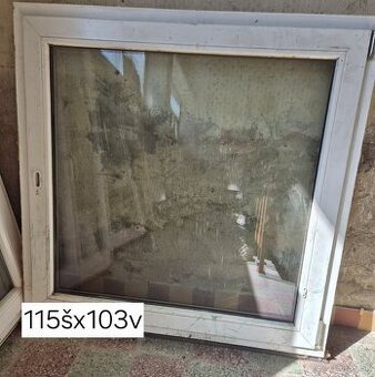 Plastové okno 115x103