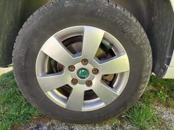 5x112 Original Octavia 2,R15 Letna Sada.