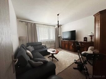 Prenájom 3 izb.byt Pezinok, Puškinova ulica, zariadený