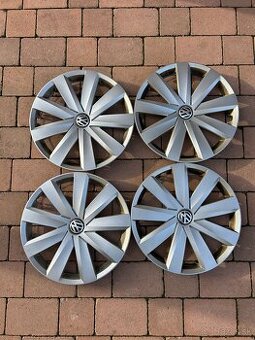 Volkswagen R16 puklice