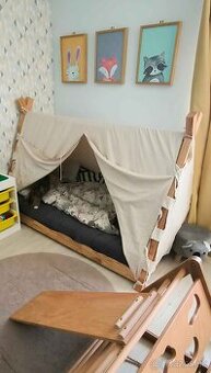 Teepee posteľ z masívu