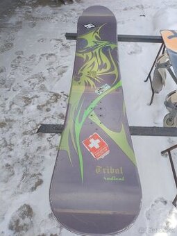Snowboard doska 156