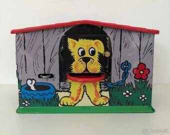 Retro pokladnicka psia budka Nova