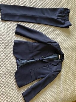 Chlapčenský oblek 152