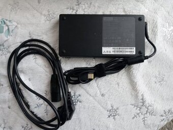 predám nabíjačku pre ntb Lenovo , hranatá koncovka 230W