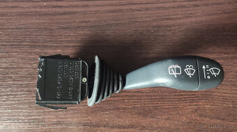 Prepínač stieračov - Škoda Felicia