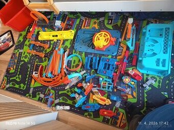 Hot wheels