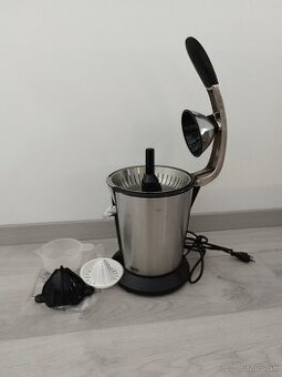 Predám odšťavovač.