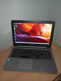 Asus Zenbook - 1